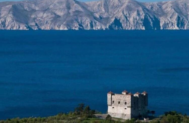 Apartman Kristina - Self Check In & Check Out Otočac 外观 照片
