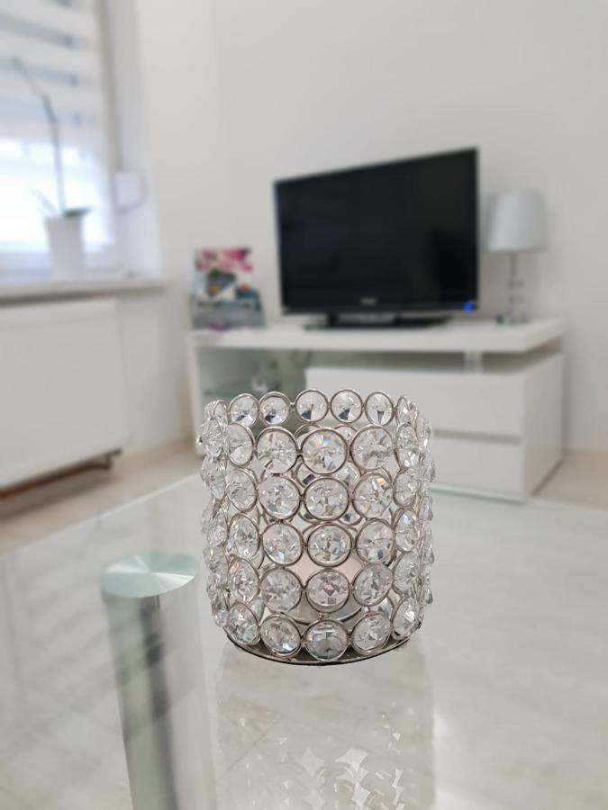 Apartman Kristina - Self Check In & Check Out Otočac 外观 照片